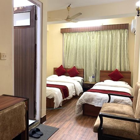 Hotel Discovery Inn Kathmandu Exteriör bild