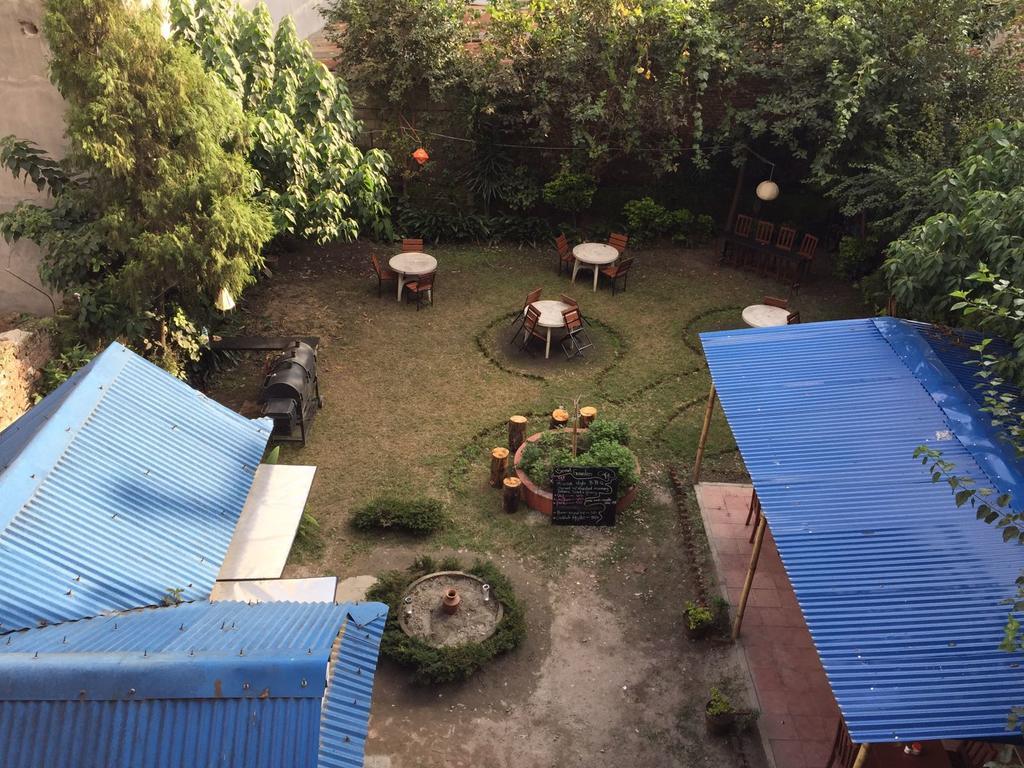 Hotel Discovery Inn Kathmandu Exteriör bild