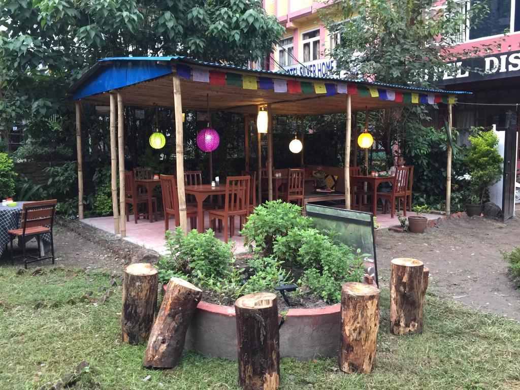 Hotel Discovery Inn Kathmandu Exteriör bild